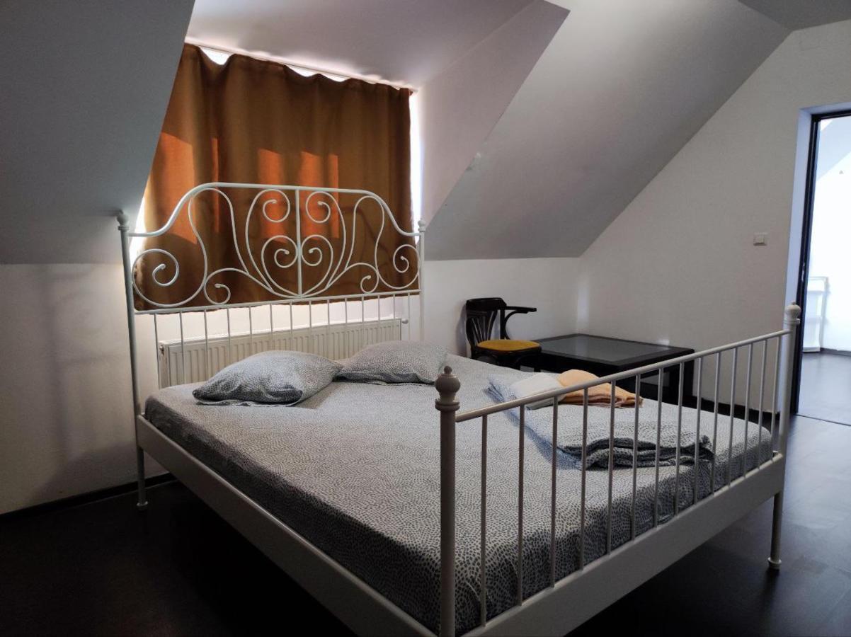 Limon Studios Brasov Bagian luar foto